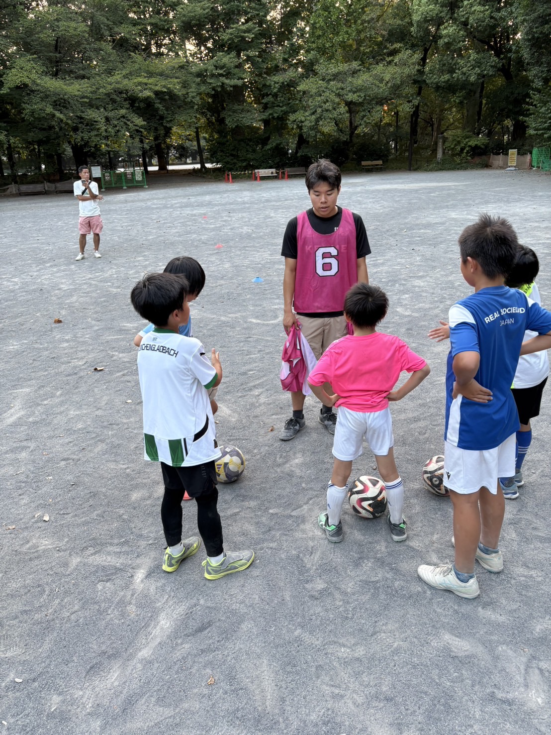 ミニゲームを楽しむ子どもたち